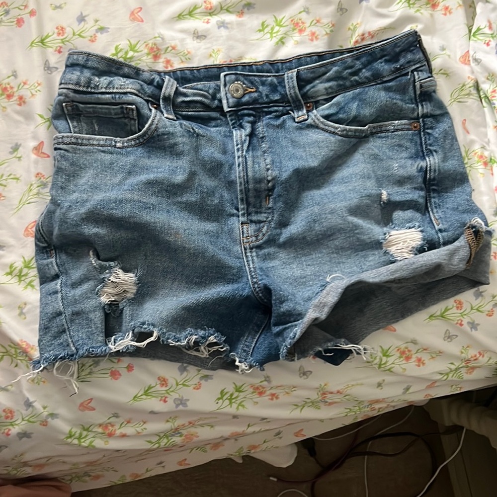 old navy jean shorts, size 12